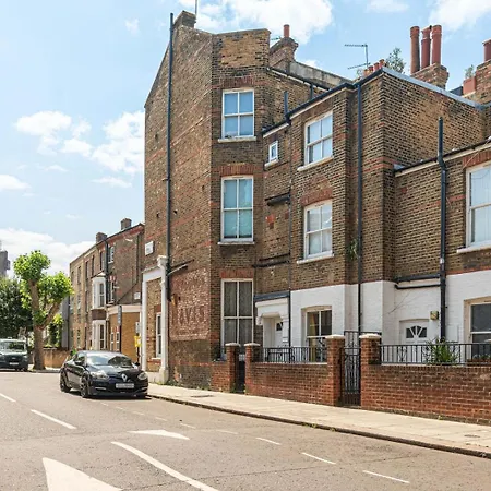 Super 2Bd Maisonette In Queens Park, Maida Vale